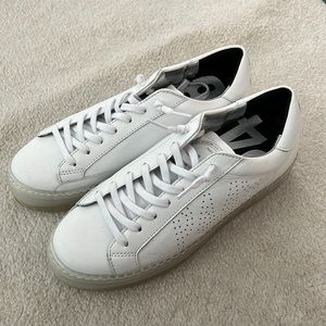 P448 John L. Leather Low Top Sneaker
